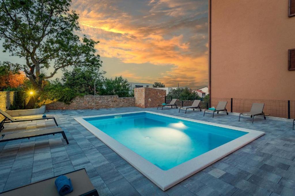 Cesare Apartment, With Swimming Pool And Sea View Ližnjan Kültér fotó