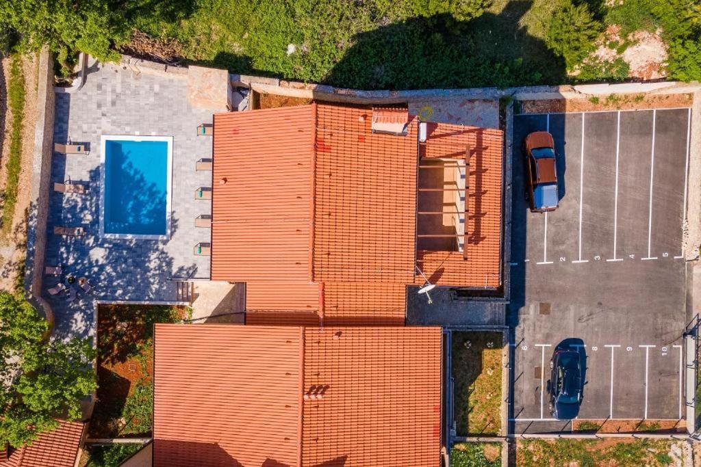 Cesare Apartment, With Swimming Pool And Sea View Ližnjan Kültér fotó